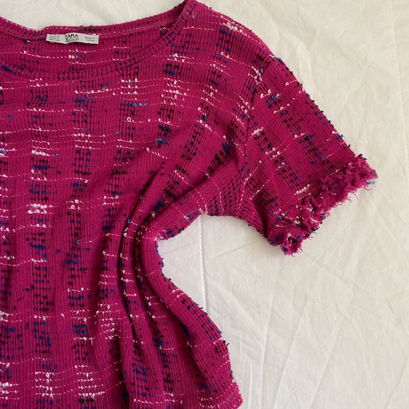 Zara Knitted / Frayed Crop Top - Picture 3 of 9